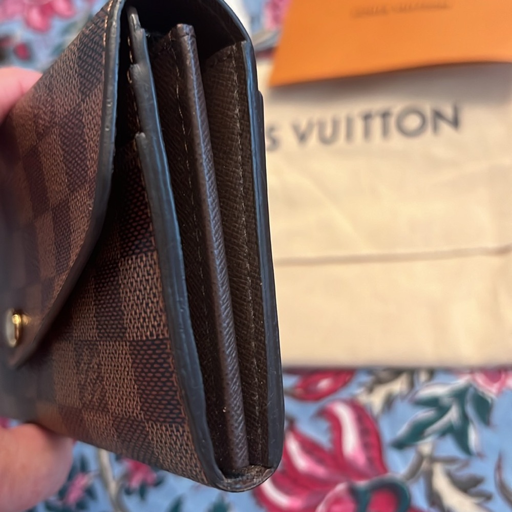NOT FOR SALE Louis Vuitton Sarah Wallet - Picture 8 of 9